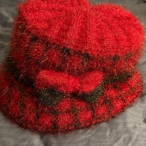 Red and Black Knit Beret